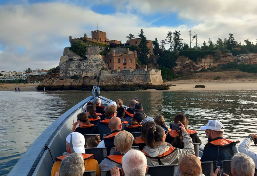 Balades Nieul Loisirs - Voyage en Algarve au Portugal (10/2025) : Portimao Balades Nieul Loisirs - Voyage en Algarve au Portugal (10/2025) : Portimao